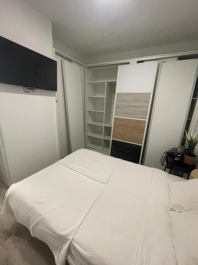 Apartamentos Jap Villaamil Мадрид Экстерьер фото